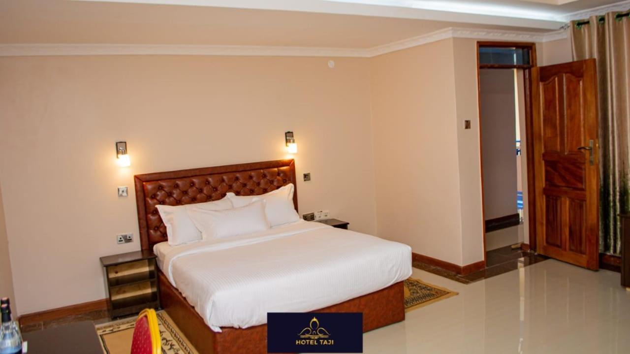Hotel Taji Nanyuki Buitenkant foto