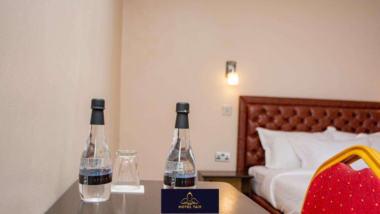 Hotel Taji Nanyuki Buitenkant foto