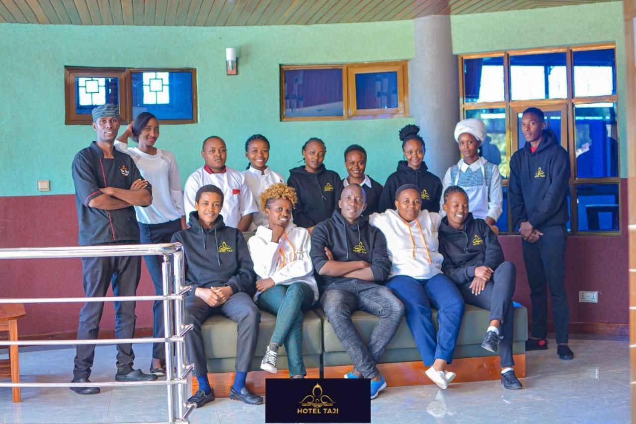 Hotel Taji Nanyuki Buitenkant foto
