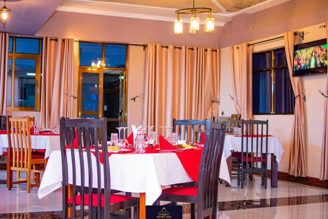 Hotel Taji Nanyuki Buitenkant foto