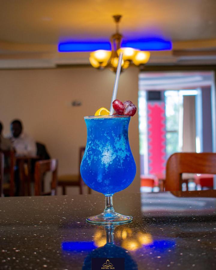 Hotel Taji Nanyuki Buitenkant foto