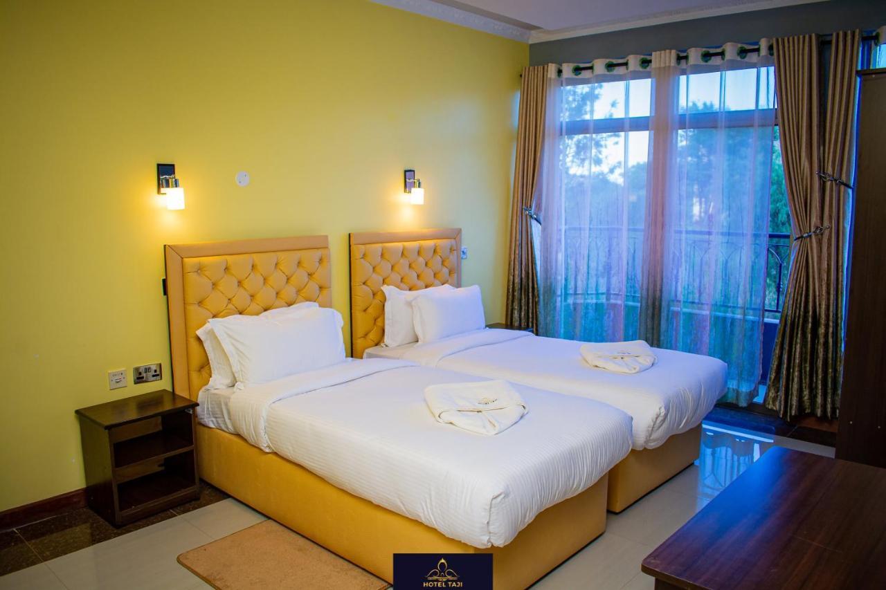 Hotel Taji Nanyuki Buitenkant foto